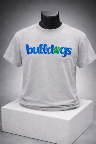 T-shirt with script "bulldogs"